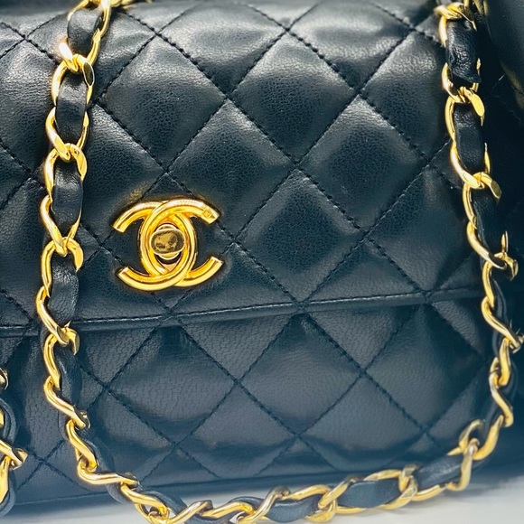 VINTAGE CHANEL RECTANGULAR MINI - Picture 5 of 9